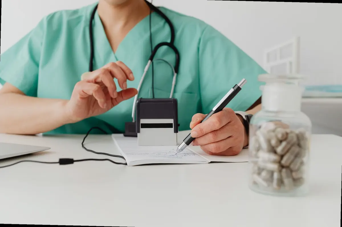 healthcare professional explaining paroxetine medication